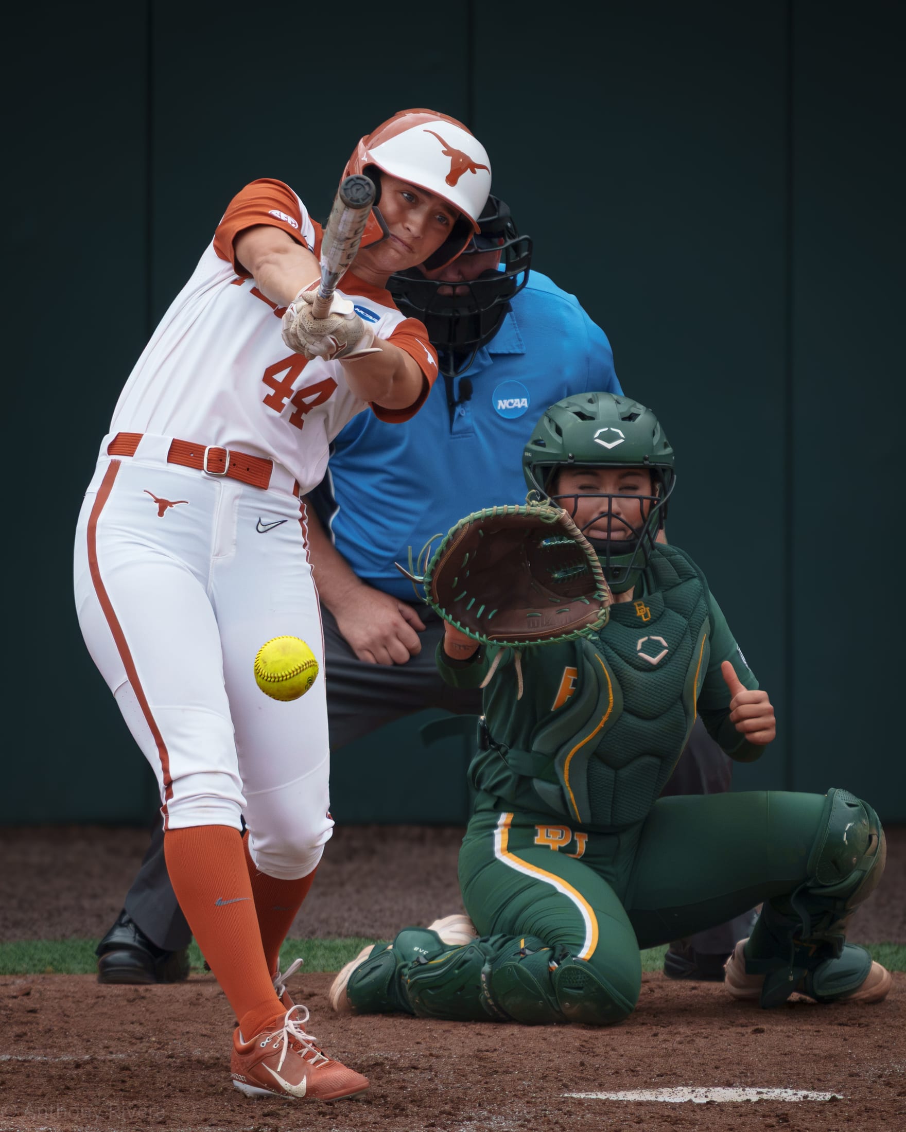 Kaiah Altmeyer swings during her final season with the Texas Longhorns.