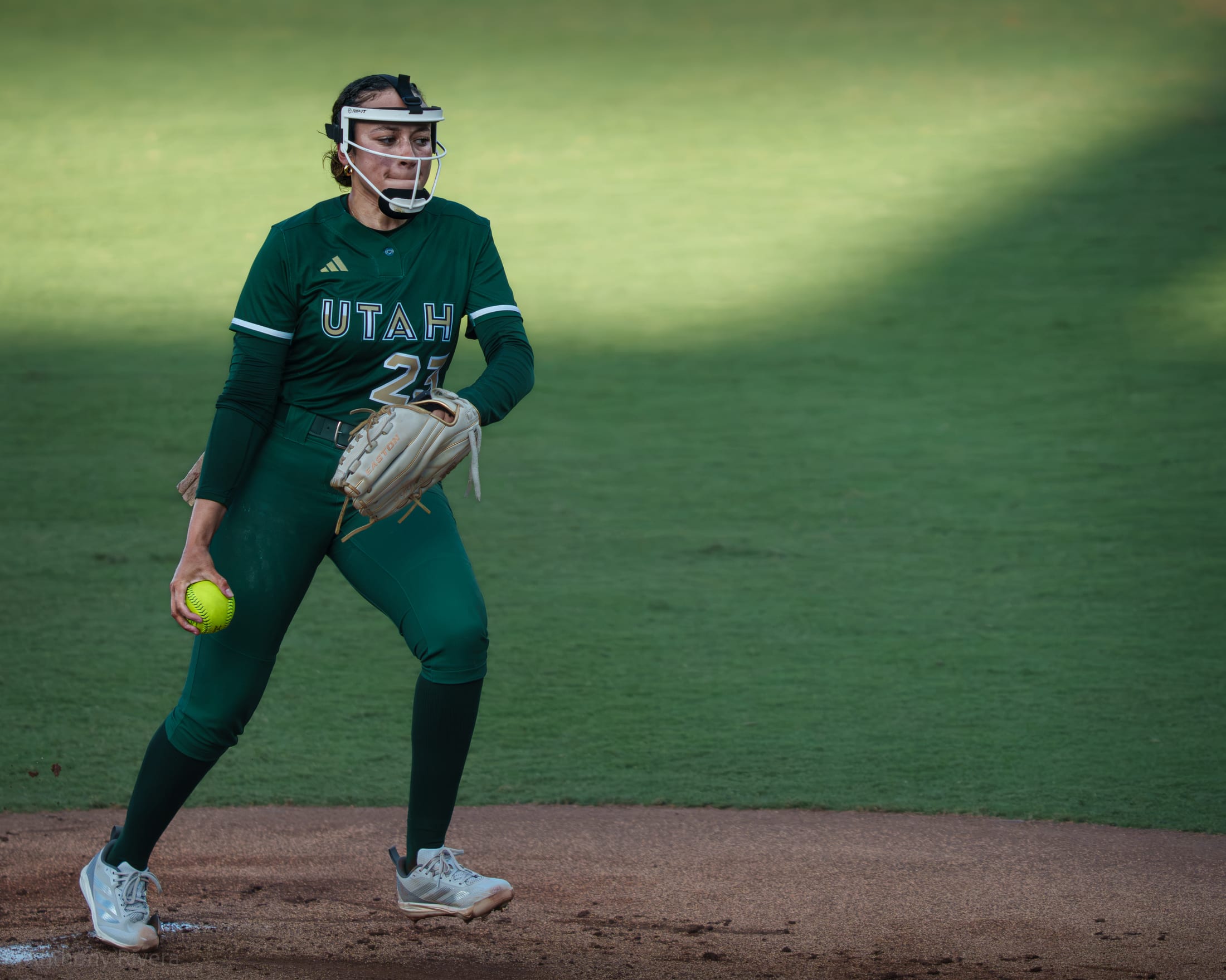 Utah Talons Pitcher, Taylor Tinsley  in the circle, to close the Texas series.